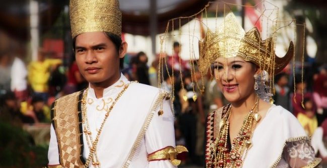 pernikahan adat lampung