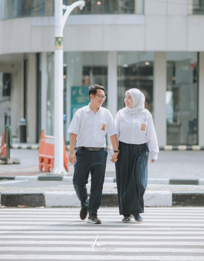 foto prewedding seragam sekolah