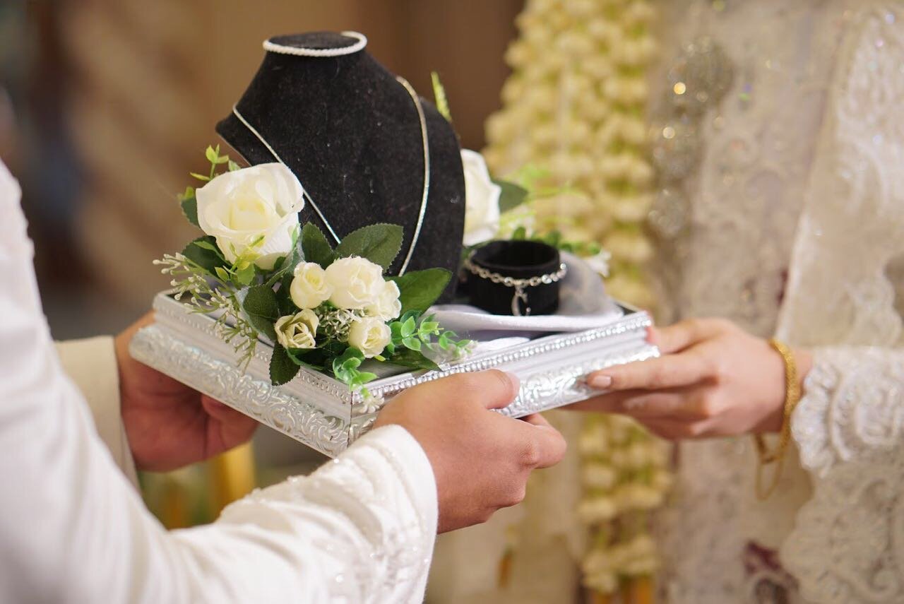 Perbedaan Seserahan Dan Hantaran